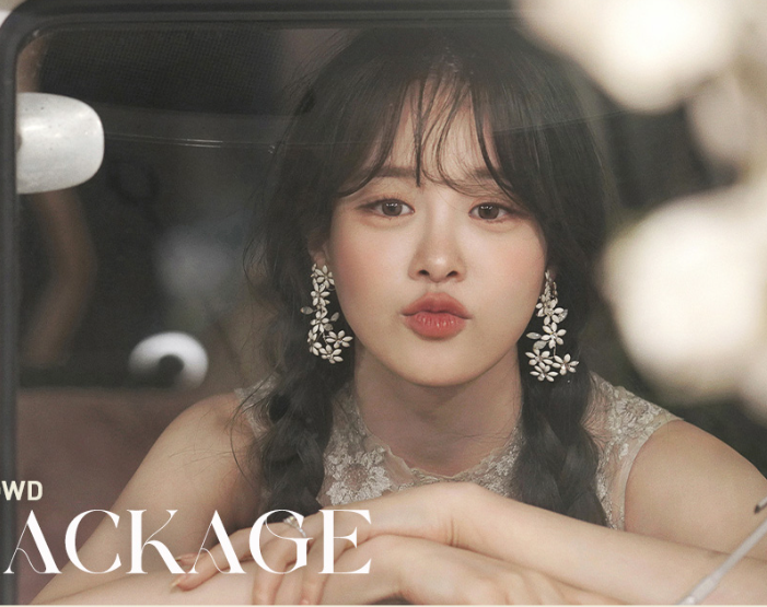 청주 에이스웨딩 박람회 웨딩박람회 참가 업체와 상담 장면