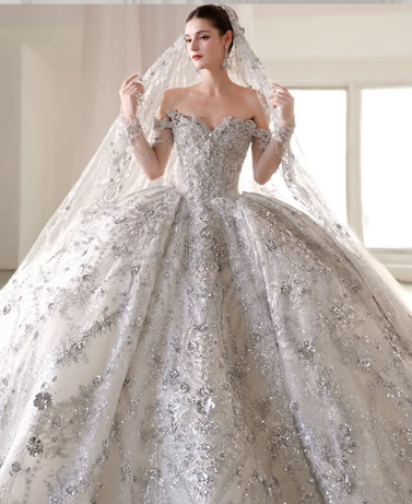 강릉 신혼여행&혼수박람회 웨딩드레스 및 스드메 전시 공간